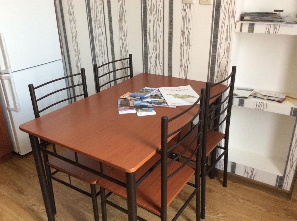 Studio Lermontov Street Τυφλίδα Δωμάτιο φωτογραφία